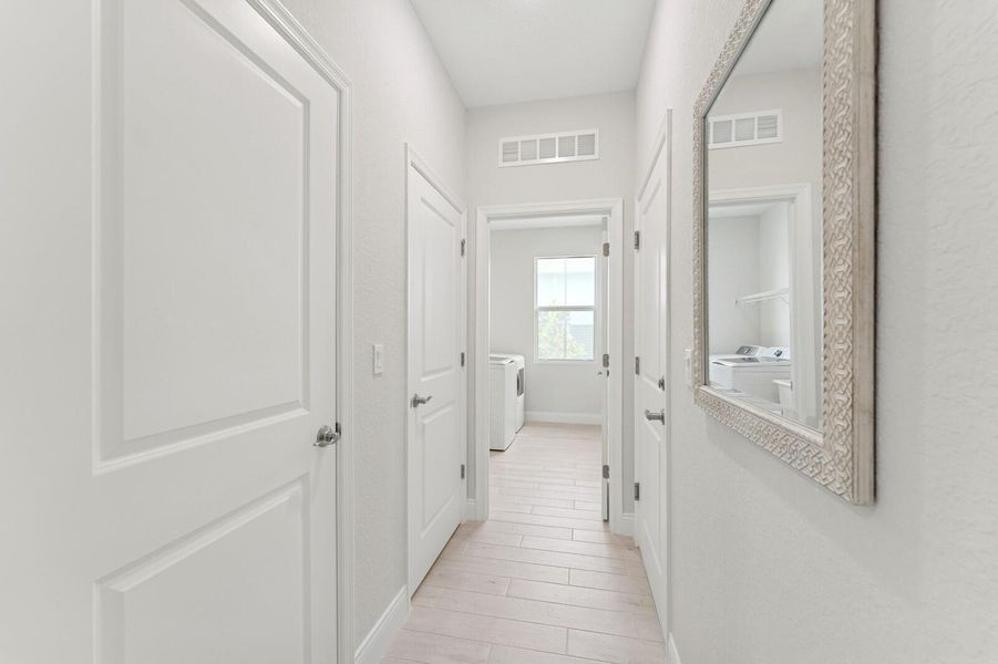 Spacious, unfurnished interior of a new home in , Port St. Lucie (Image 19).