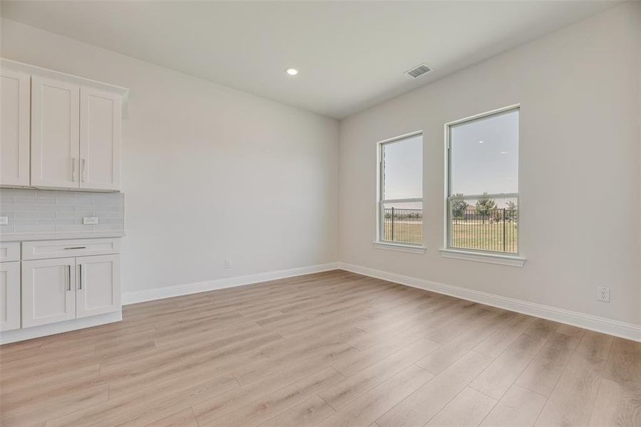Spacious, unfurnished interior of a new home in Villages of Creekwood, Frisco (Image 23). Spacious, unfurnished interior of a new home in Villages of Creekwood, Frisco (Image 23).