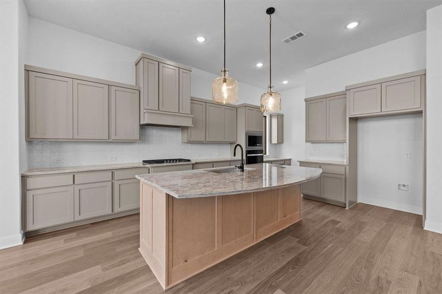 DAL_South Pointe_Double Oak II_2613 Brazos Drive (8)