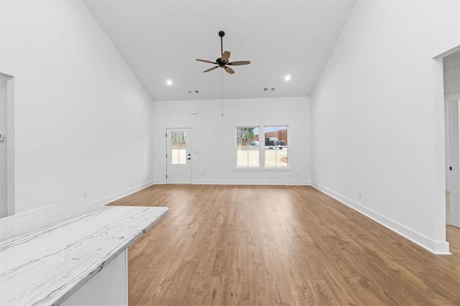 Spacious, unfurnished interior of a new home in , Monroe (Image 28).