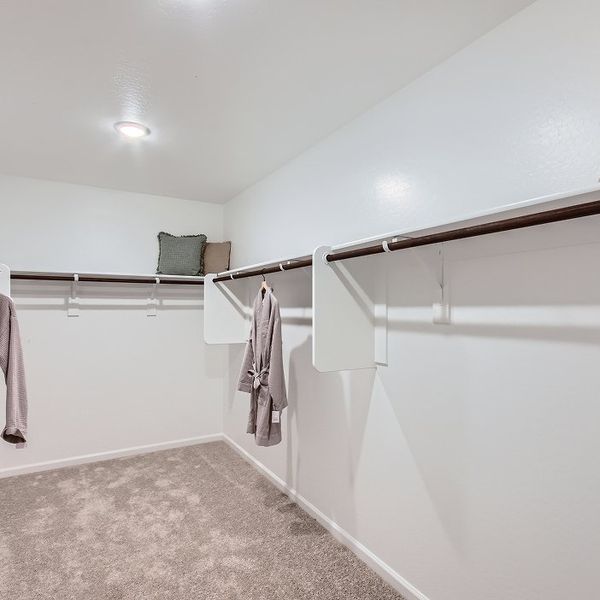 4049 Avery Owners WIC Base2