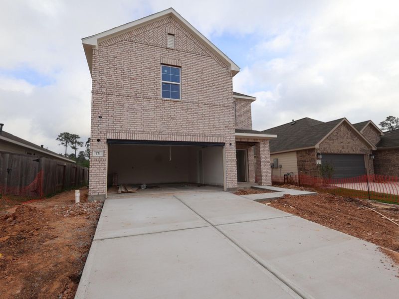 Image 12 of a home in Magnolia Ridge.