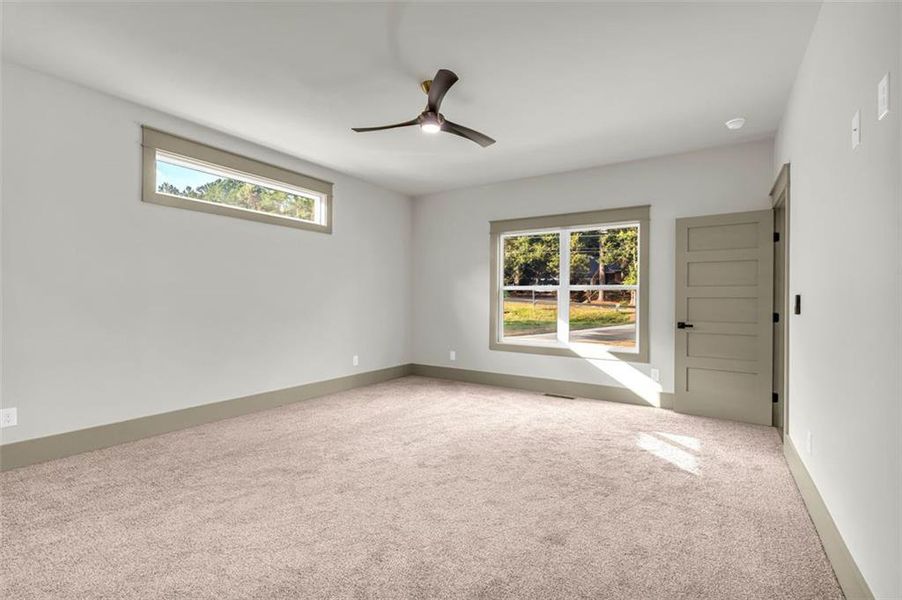 Spacious, unfurnished interior of a new home in , Monroe (Image 44).