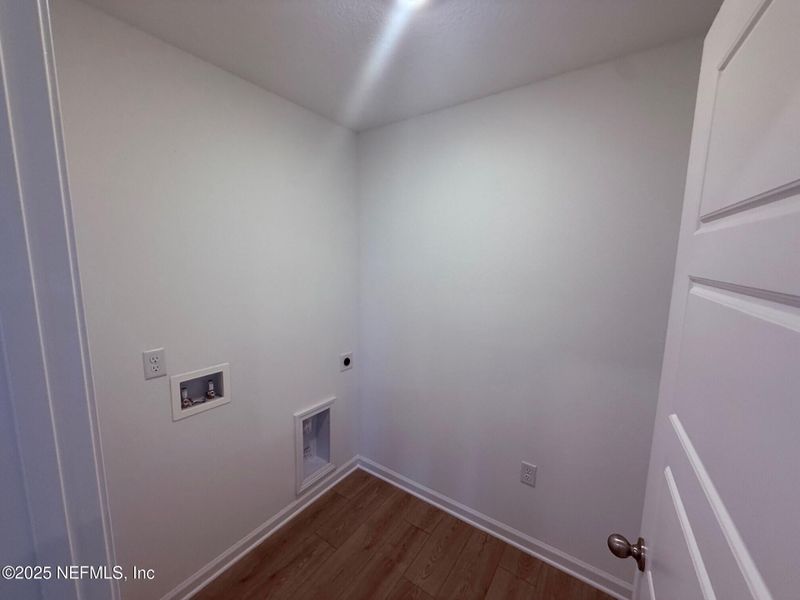 Spacious, unfurnished interior of a new home in The Arbors, Jacksonville (Image 41).