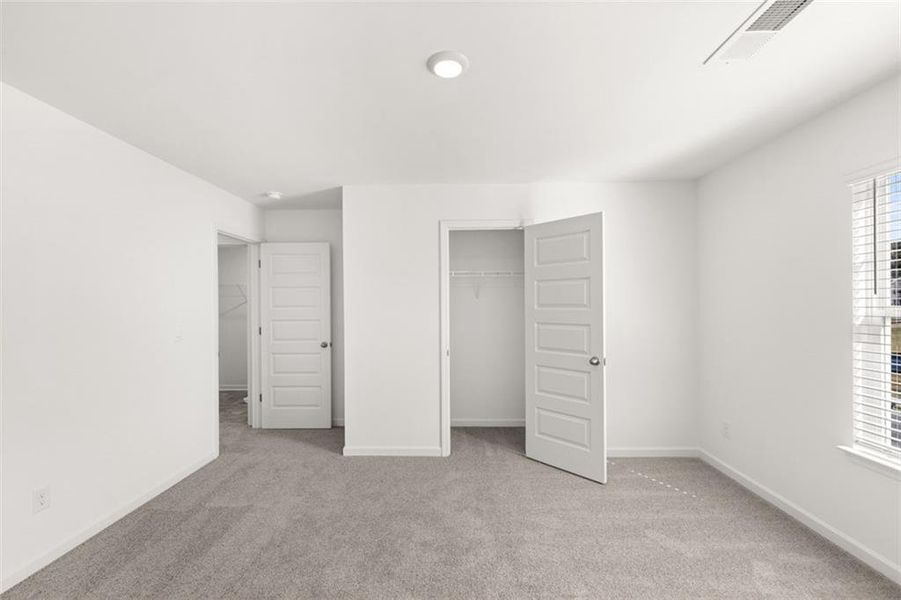 Spacious, unfurnished interior of a new home in The Gates at Pates Creek, Hampton (Image 30).