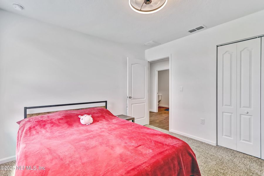 Furnished interior view inside a new home in Copes Landing, Jacksonville (Image 8).