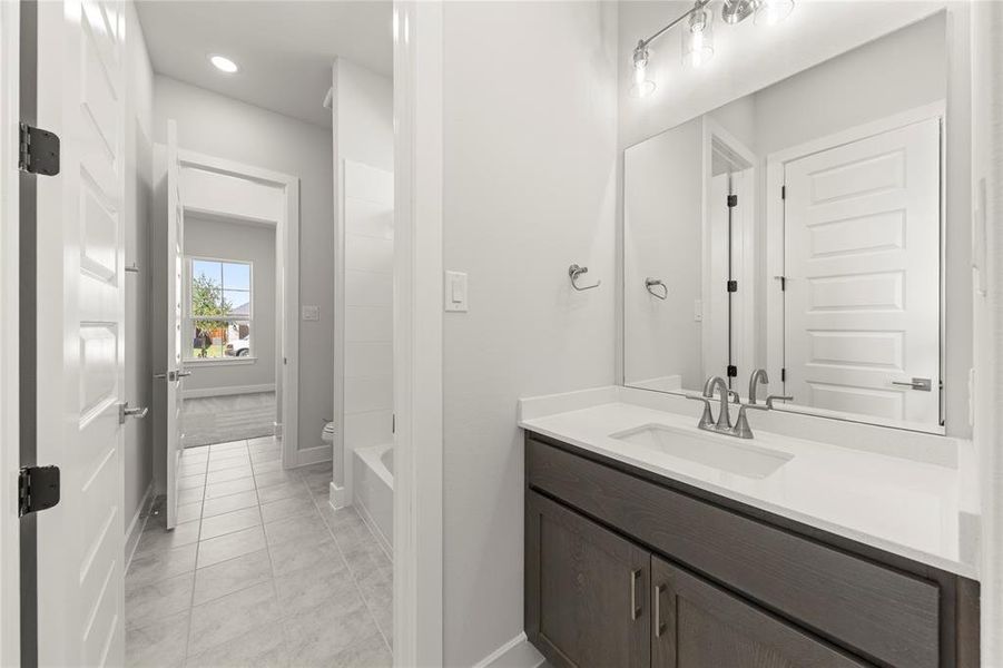 Furnished interior view inside a new home in The Highlands, Rockwall (Image 7). Furnished interior view inside a new home in The Highlands, Rockwall (Image 7).