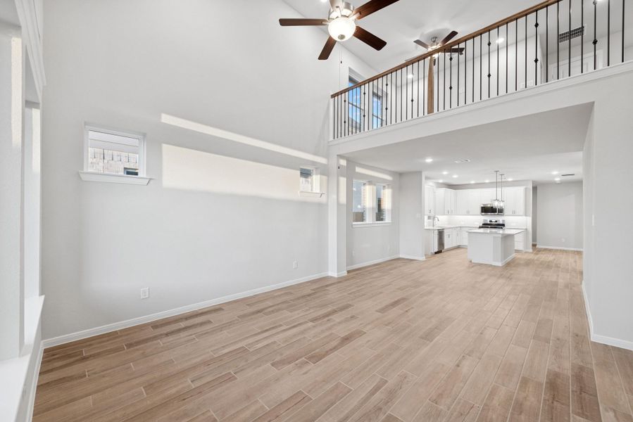 Spacious, unfurnished interior of a new home in The Grand Prairie 40’, Hockley (Image 21). Spacious, unfurnished interior of a new home in The Grand Prairie 40’, Hockley (Image 21).