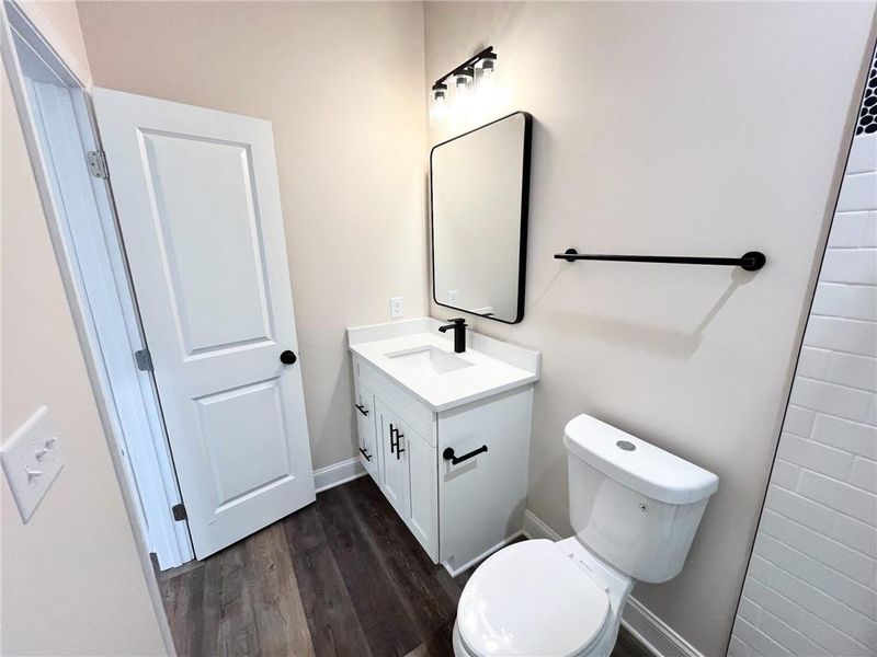 Furnished interior view inside a new home in , Griffin (Image 11).