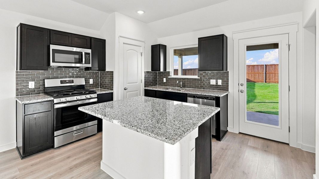 Furnished interior view inside a new home in Walden Pond, Forney (Image 28).