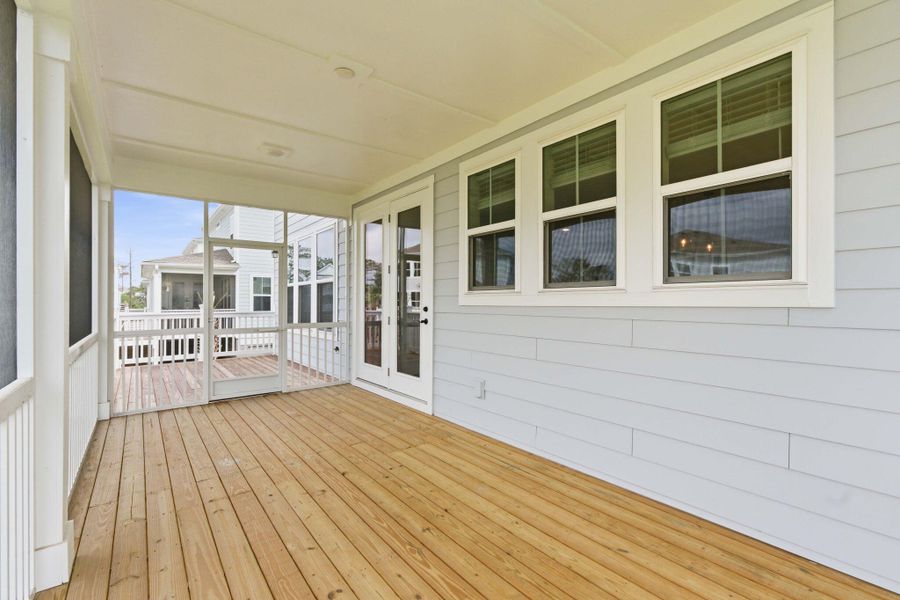 Exterior details and patio area of a home in Liberty Hill Farm, Mount Pleasant (Image 33).