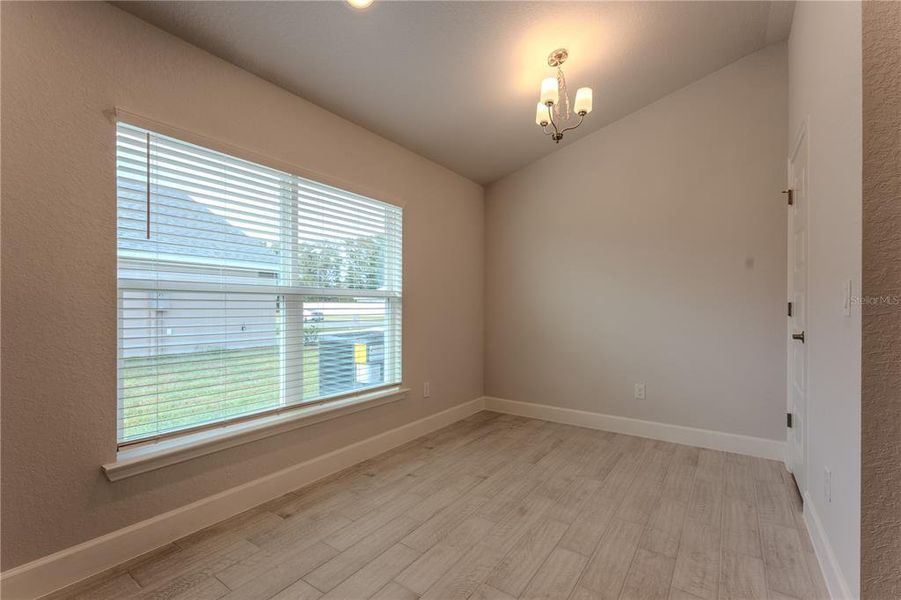Spacious, unfurnished interior of a new home in Oak Hill Plantation, Ocala (Image 13). Spacious, unfurnished interior of a new home in Oak Hill Plantation, Ocala (Image 13).