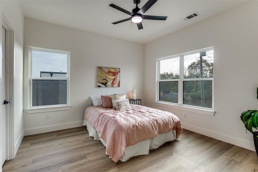 Furnished interior view inside a new home in , Dallas (Image 29).
