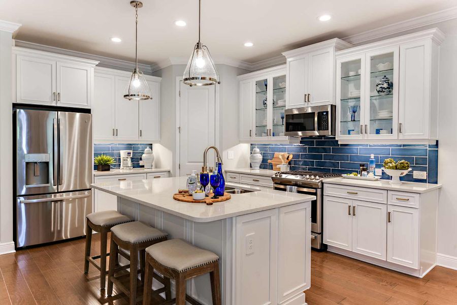 Furnished interior view inside a new home in Windward, Lakewood Ranch (Image 9).