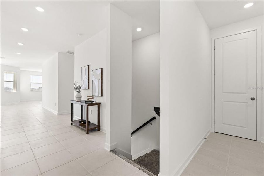 Furnished interior view inside a new home in Dora Parc, Mount Dora (Image 9).