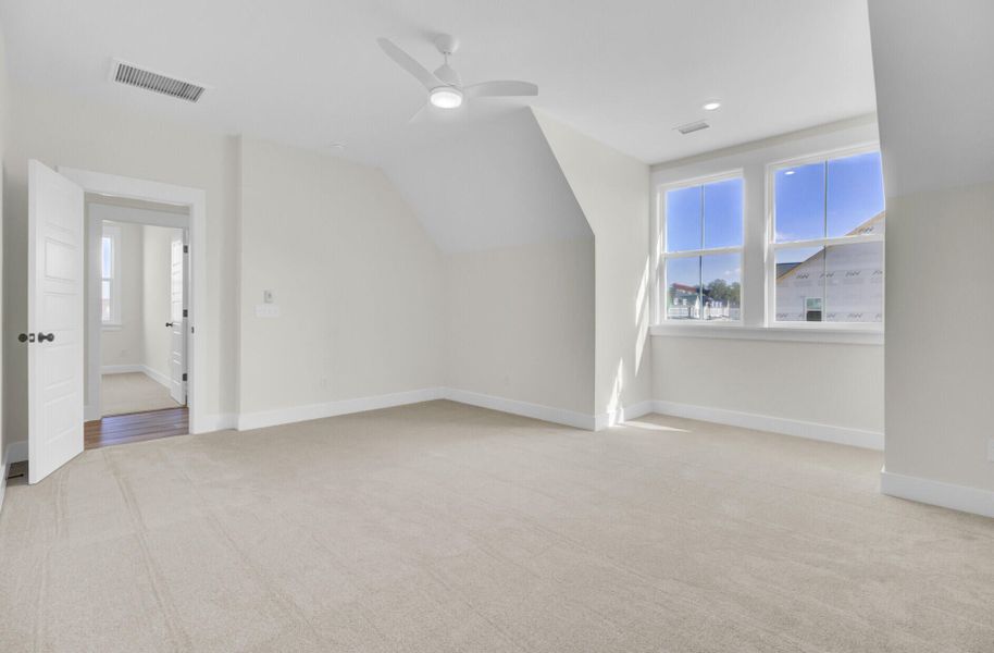 Spacious, unfurnished interior of a new home in Nexton - Midtown, Summerville (Image 9).