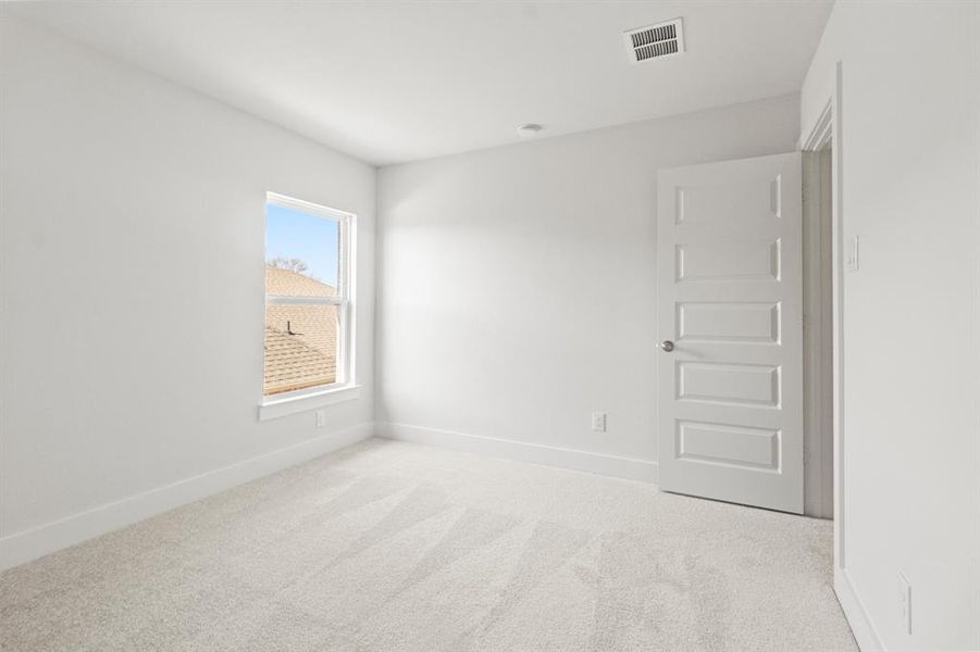 Spacious, unfurnished interior of a new home in Lyons Crest Estates, Garland (Image 31). Spacious, unfurnished interior of a new home in Lyons Crest Estates, Garland (Image 31).