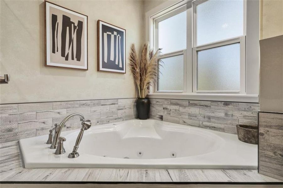 Close-up of interior finishes inside a home in , Ellijay (Image 21).