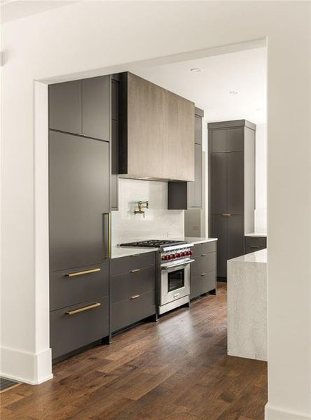 Furnished interior view inside a new home in , Chattahoochee Hills (Image 8).