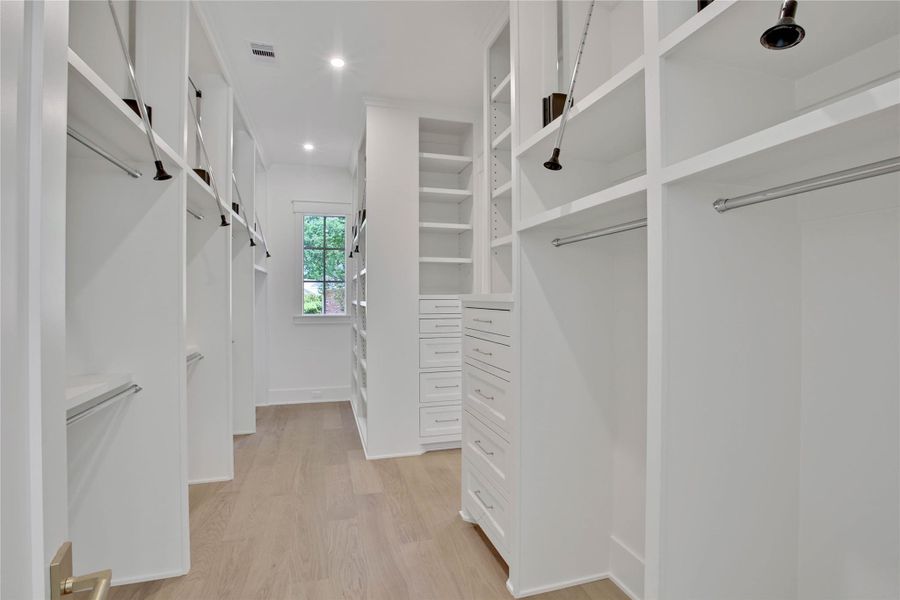 Spacious, unfurnished interior of a new home in , Houston (Image 44). Spacious, unfurnished interior of a new home in , Houston (Image 44).