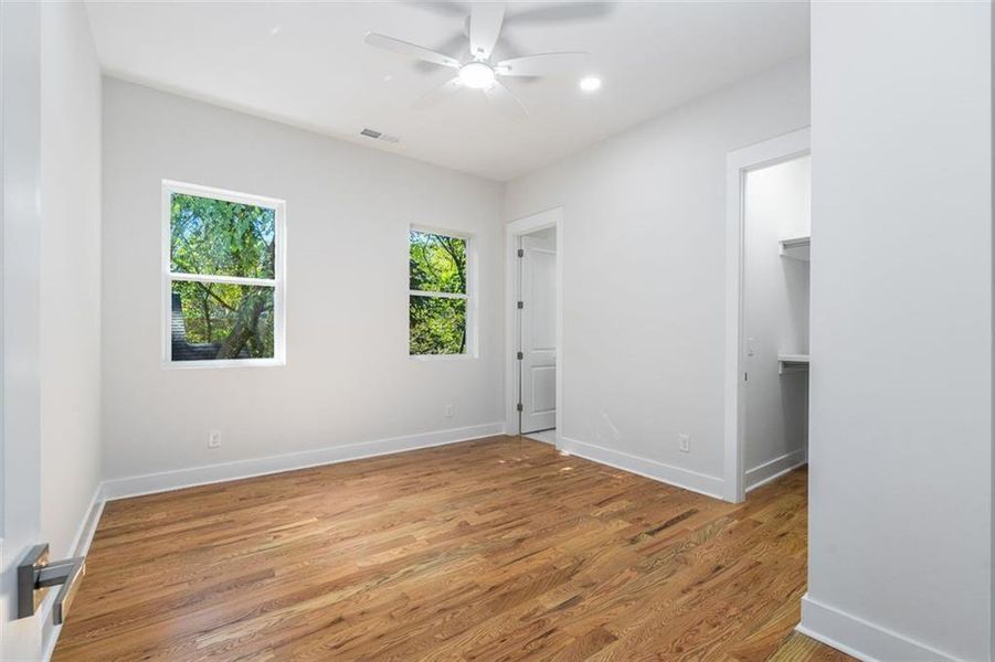 Spacious, unfurnished interior of a new home in , Atlanta (Image 22). Spacious, unfurnished interior of a new home in , Atlanta (Image 22).
