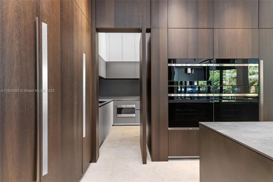 Furnished interior view inside a new home in , Miami Beach (Image 26). Furnished interior view inside a new home in , Miami Beach (Image 26).