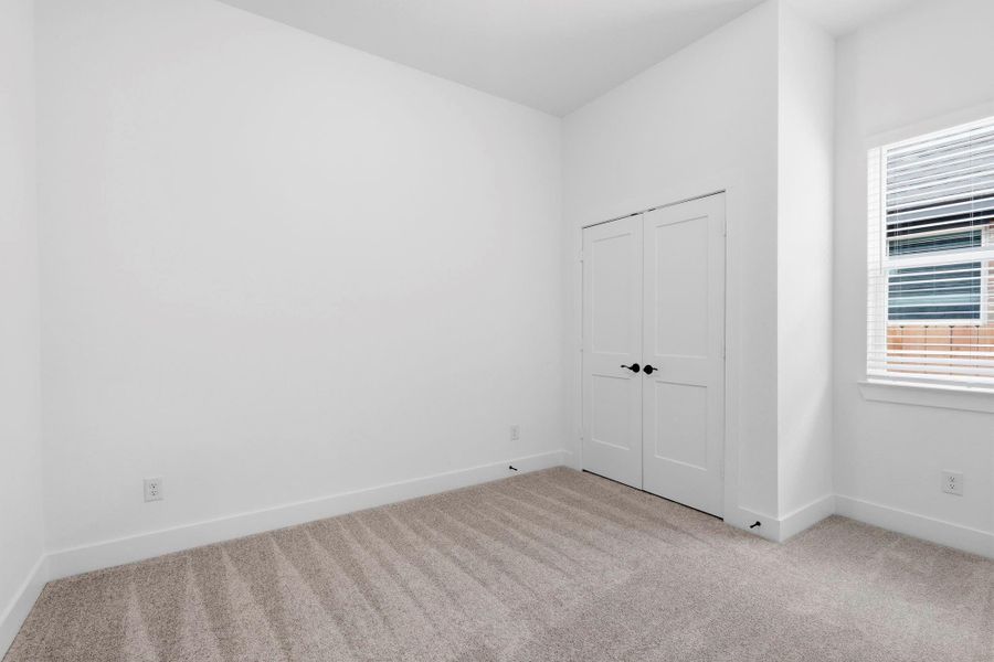 Spacious, unfurnished interior of a new home in Emory Glen, Magnolia (Image 23).