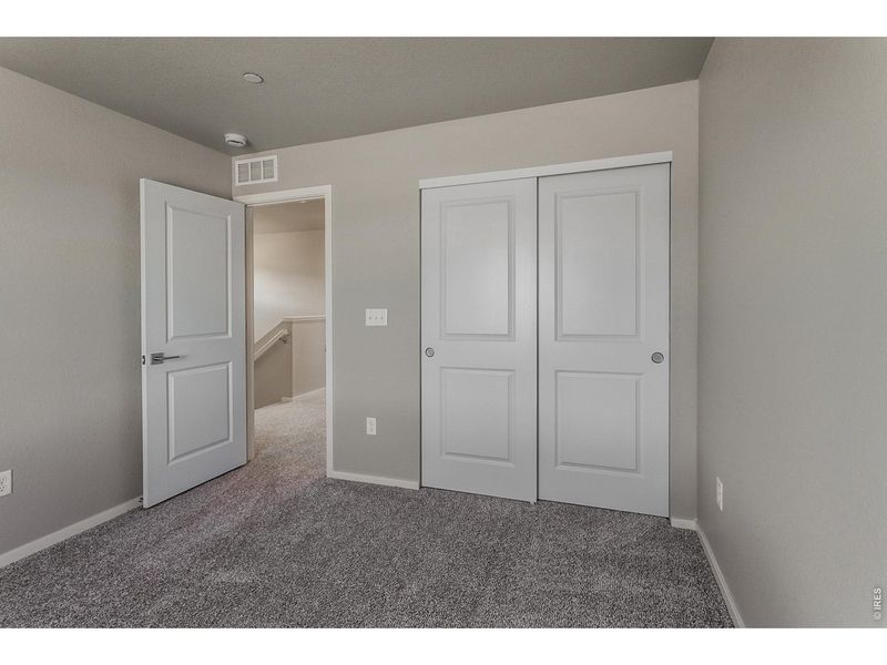 Spacious, unfurnished interior of a new home in , Timnath (Image 31).