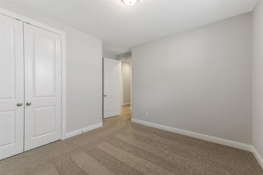 Spacious, unfurnished interior of a new home in Evergreen 40', Conroe (Image 13). Spacious, unfurnished interior of a new home in Evergreen 40', Conroe (Image 13).