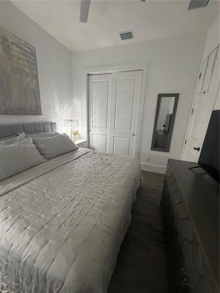 Furnished interior view inside a new home in , Port St. Lucie (Image 36).