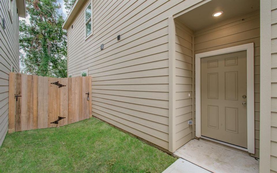 Side entry front door