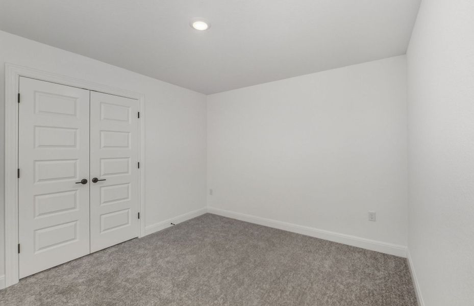 Spacious, unfurnished interior of a new home in Lagos, Manor (Image 15).