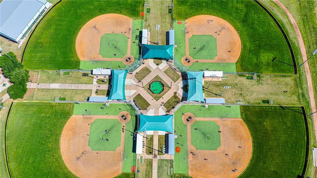 Camp Sienna is a 160-acre sports complex field for just about every sport! Youth and adult sport leagues have access to Camp Sienna!