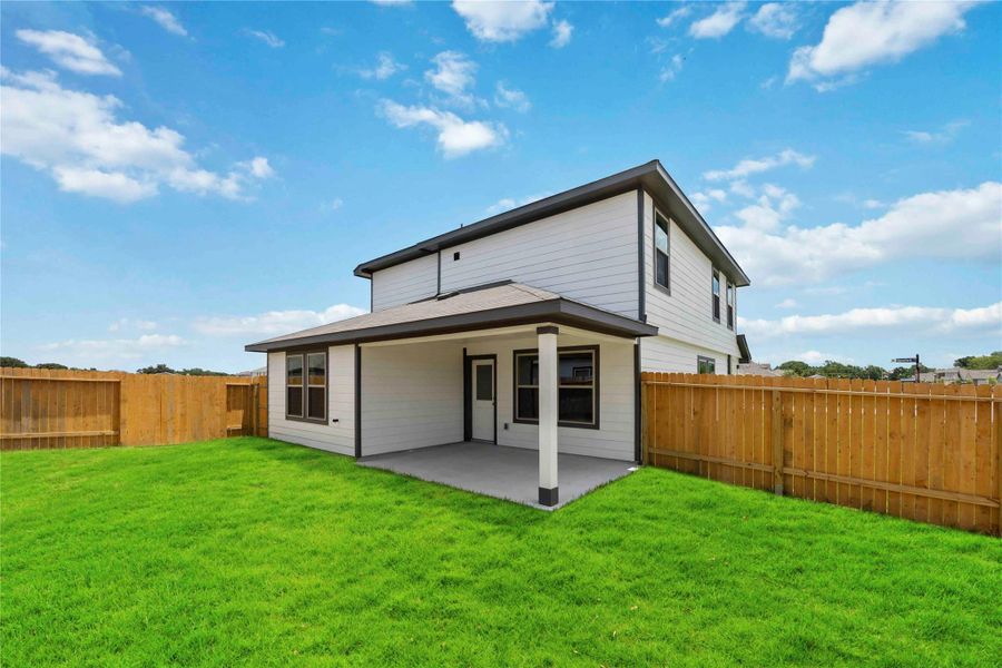 Exterior details and patio area of a home in The Villages at Westpointe, Dayton (Image 4).