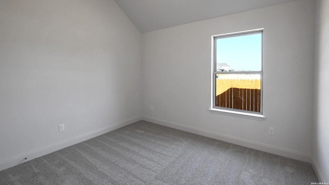 Spacious, unfurnished interior of a new home in Meadows of Mill Creek, Seguin (Image 19).