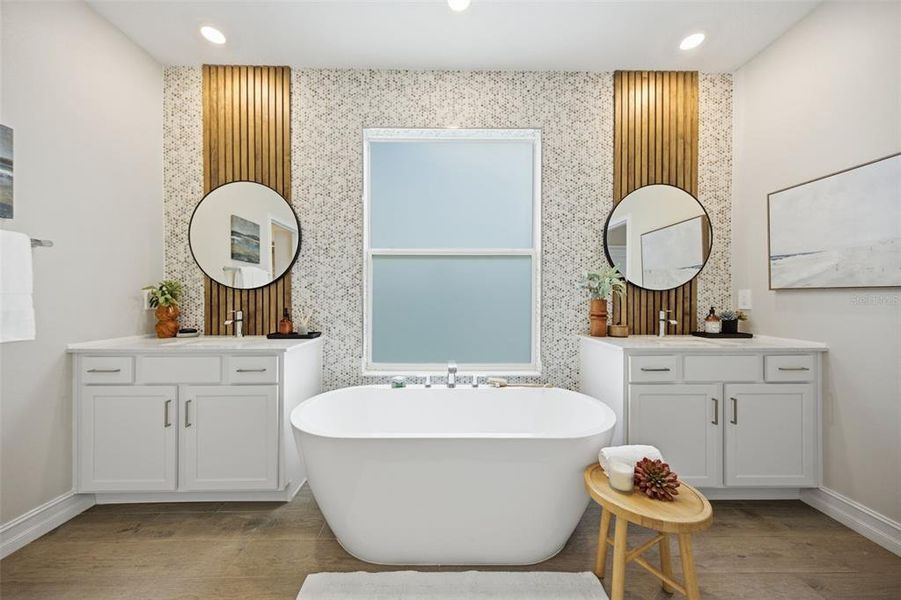 Furnished interior view inside a new home in Pearl Estates, Lutz (Image 21).