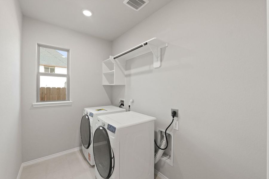 Furnished interior view inside a new home in The Trails, New Caney (Image 32). Furnished interior view inside a new home in The Trails, New Caney (Image 32).