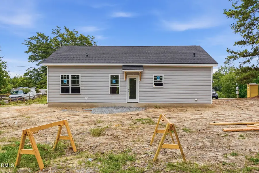 1126 Aquilla Dr-29