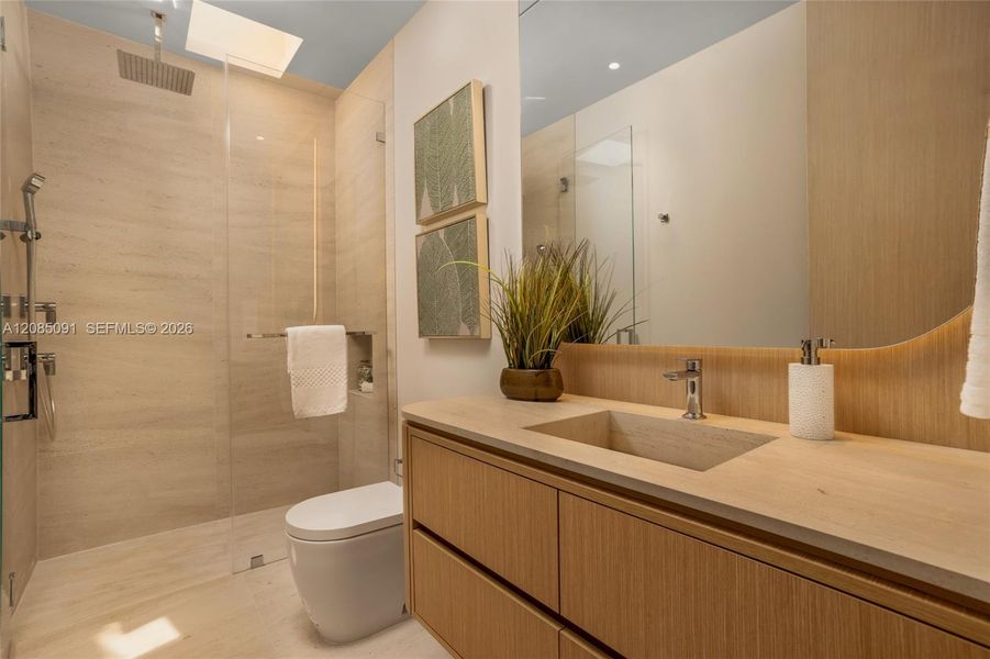 Furnished interior view inside a new home in , Miami Beach (Image 34).