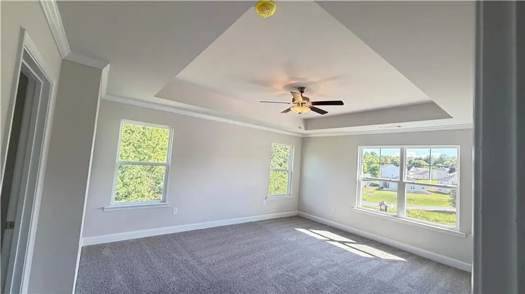 Spacious, unfurnished interior of a new home in Habersham Meadows, Demorest (Image 31).