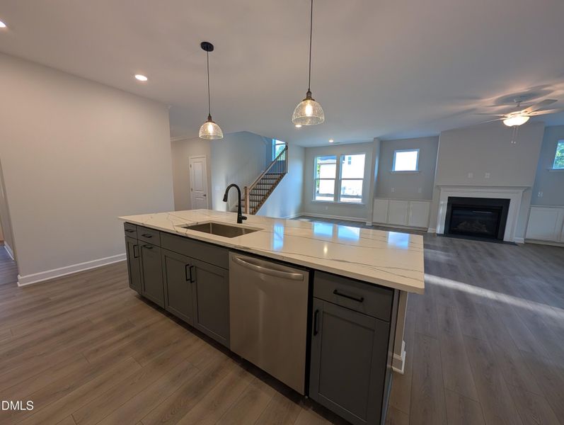 PXL_20260421_224707060.MP