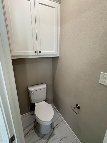 Furnished interior view inside a new home in , Navasota (Image 6).