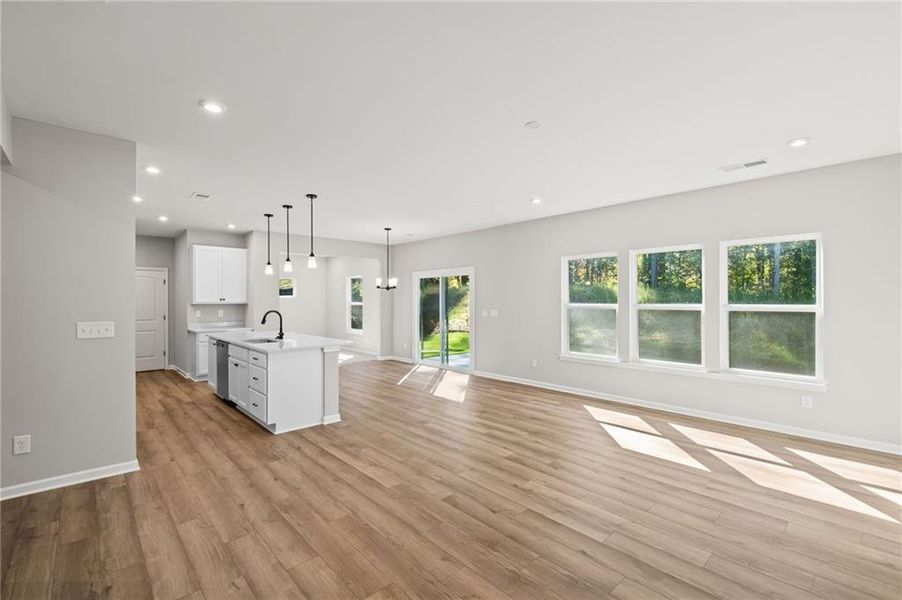 Spacious, unfurnished interior of a new home in Sage Woods, Dallas (Image 17).