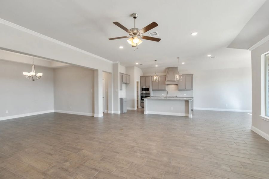 Image 106 representing the Concept 2373 by Landsea Homes in Coyote Crossing, Godley, TX. Image 106 representing the Concept 2373 by Landsea Homes in Coyote Crossing, Godley, TX.