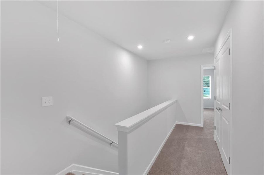 Spacious, unfurnished interior of a new home in Village Green, Adairsville (Image 37).