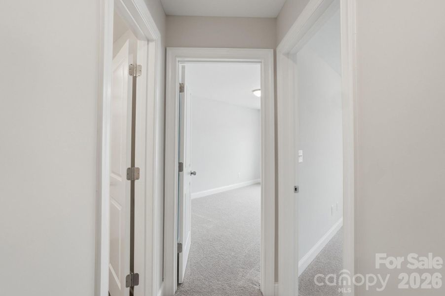 Spacious, unfurnished interior of a new home in Harrisburg Village, Harrisburg (Image 15).