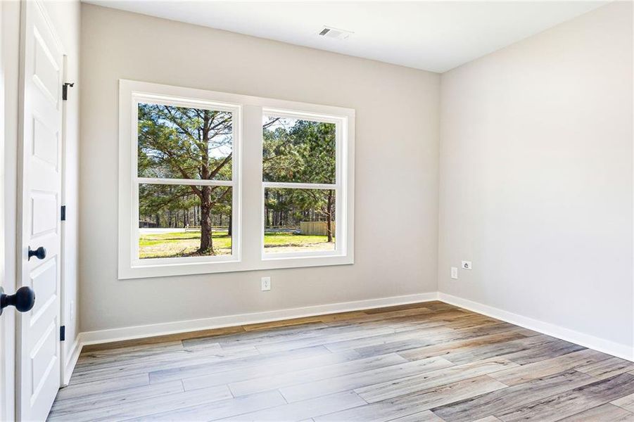 Spacious, unfurnished interior of a new home in , Bremen (Image 32).