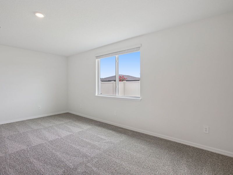 Spacious, unfurnished interior of a new home in Oakfield Trails - Signature Series, Parrish (Image 7).