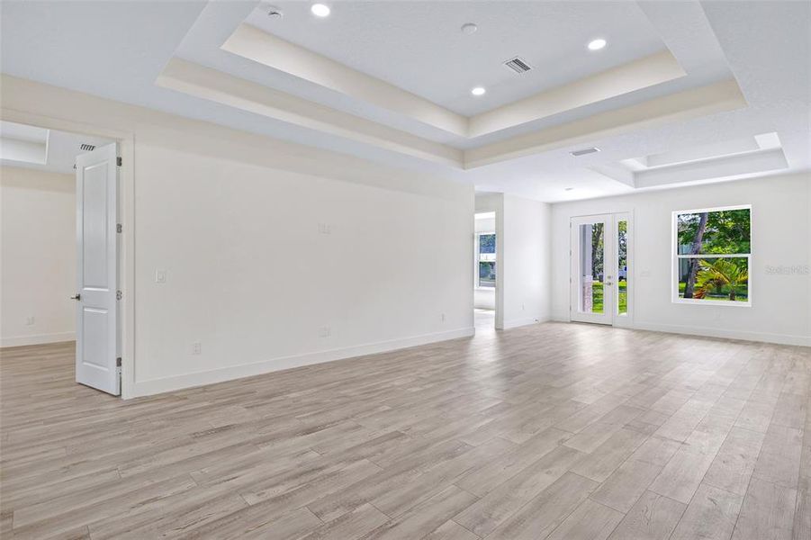 Spacious, unfurnished interior of a new home in , New Smyrna Beach (Image 41).