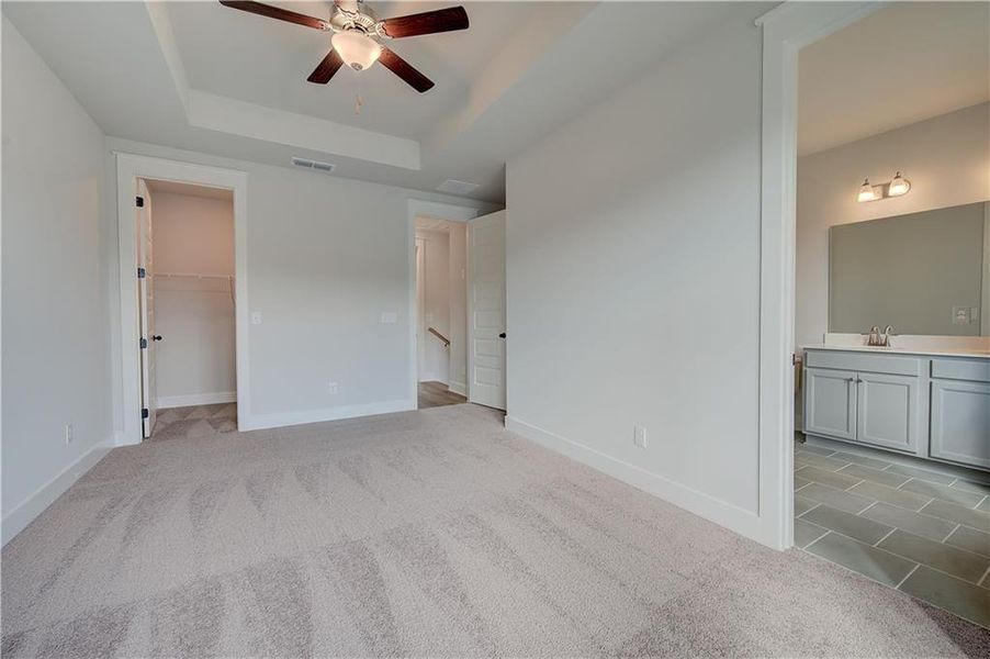 Spacious, unfurnished interior of a new home in Barrett Pointe, Kennesaw (Image 18). Spacious, unfurnished interior of a new home in Barrett Pointe, Kennesaw (Image 18).